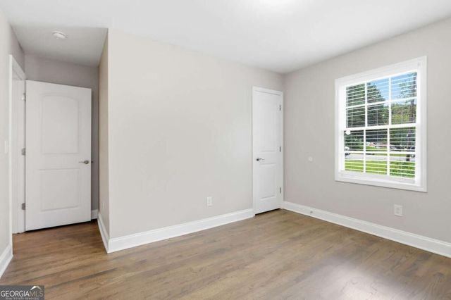 1633 Pine Glen Circle, Decatur, GA 30035