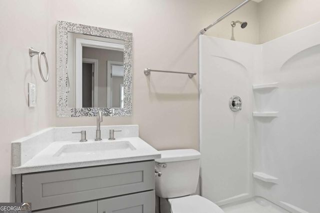 1633 Pine Glen Circle, Decatur, GA 30035