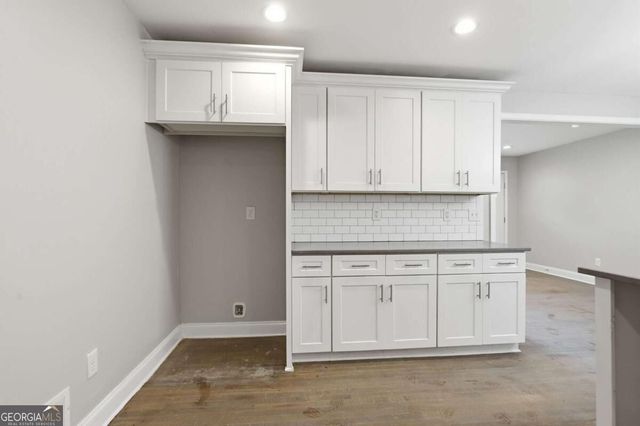 1633 Pine Glen Circle, Decatur, GA 30035