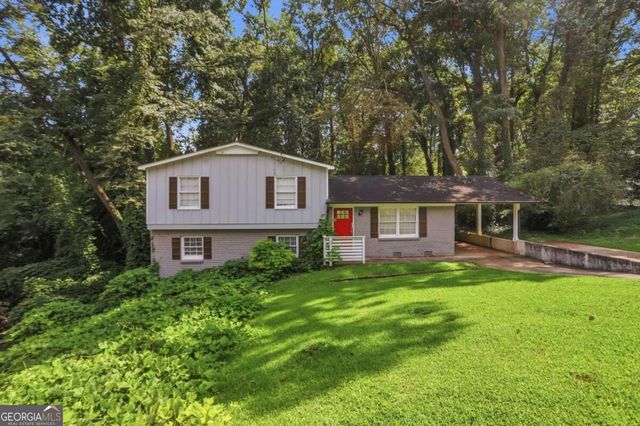 1633 Pine Glen Circle, Decatur, GA 30035