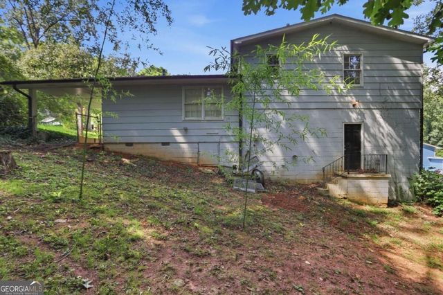 1633 Pine Glen Circle, Decatur, GA 30035
