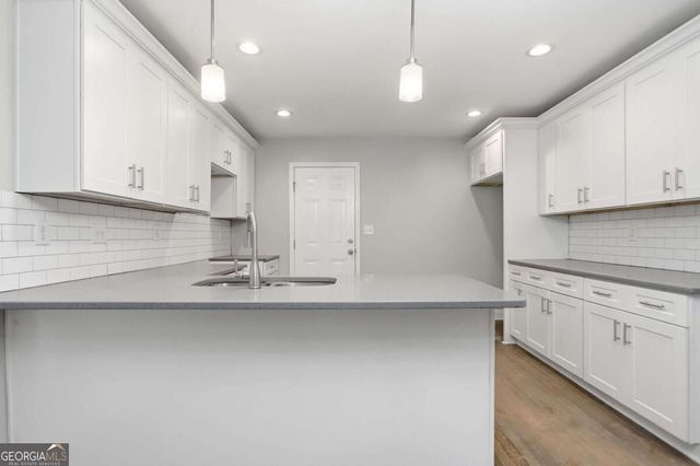 1633 Pine Glen Circle, Decatur, GA 30035