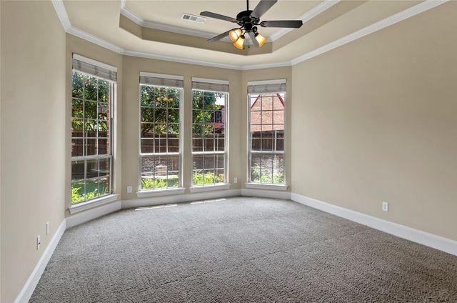 2116 Ironside Drive, Lewisville, TX 75056