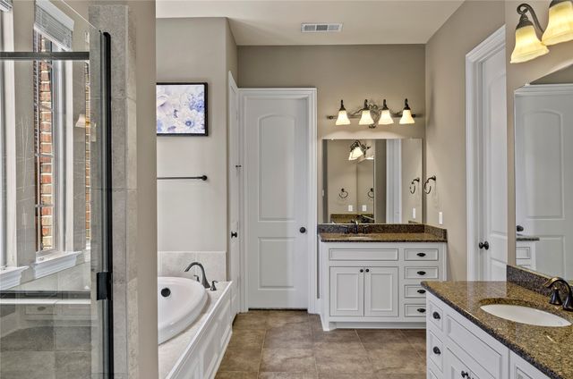 2116 Ironside Drive, Lewisville, TX 75056