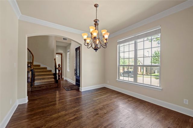 2116 Ironside Drive, Lewisville, TX 75056