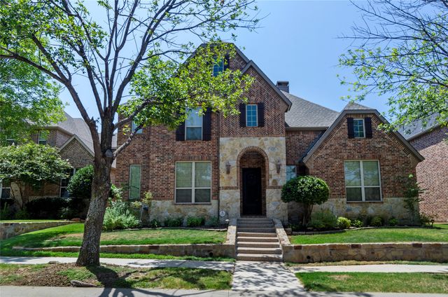 2116 Ironside Drive, Lewisville, TX 75056