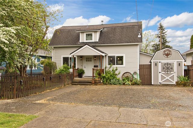 2003 Wells Street, Enumclaw, WA 98022