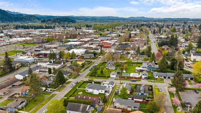 2003 Wells Street, Enumclaw, WA 98022