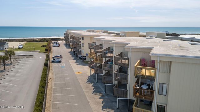 9100 Reed Drive 3202, Emerald Isle, NC 28594