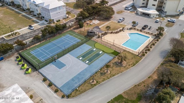 9100 Reed Drive 3202, Emerald Isle, NC 28594