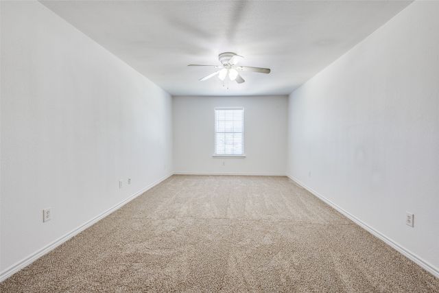 1001 E College Street, Princeton, TX 75407