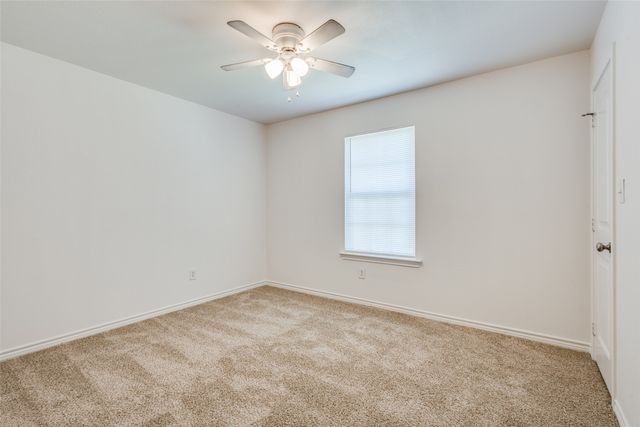 1001 E College Street, Princeton, TX 75407