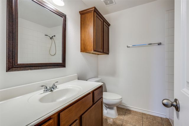 1001 E College Street, Princeton, TX 75407