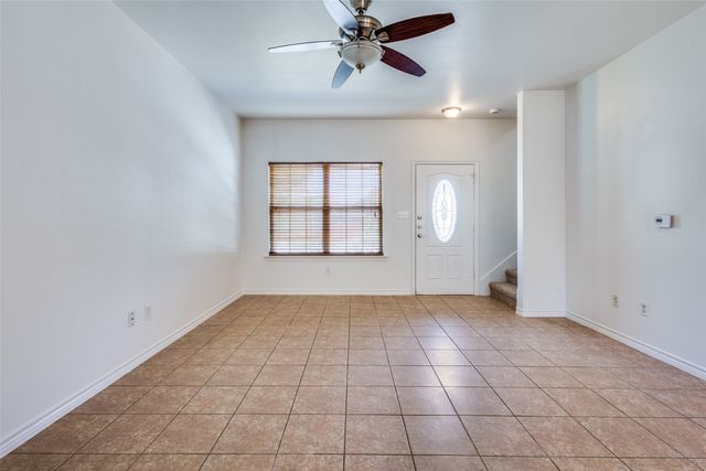 1001 E College Street, Princeton, TX 75407