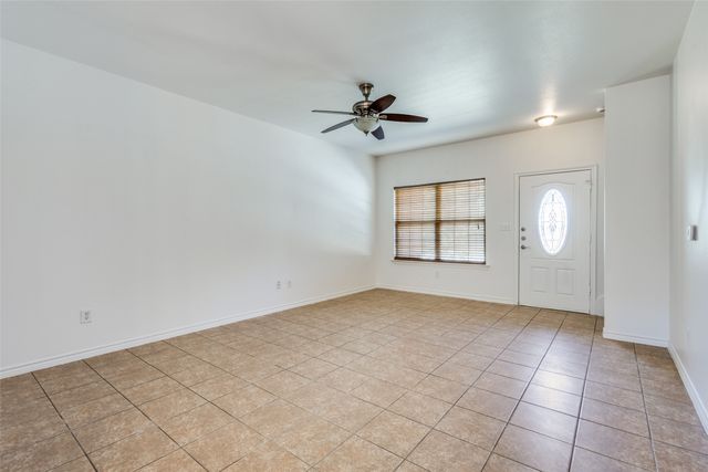 1001 E College Street, Princeton, TX 75407