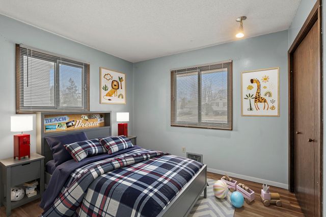 7019 Irving Avenue N, Brooklyn Center, MN 55430