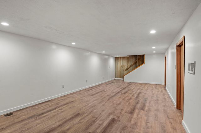 7019 Irving Avenue N, Brooklyn Center, MN 55430