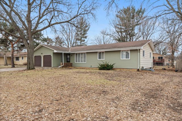 7019 Irving Avenue N, Brooklyn Center, MN 55430