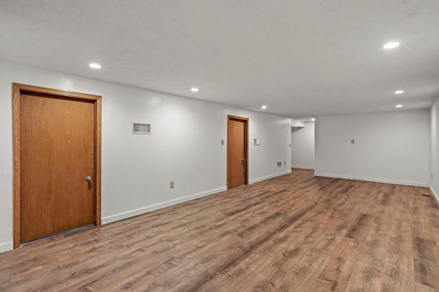 7019 Irving Avenue N, Brooklyn Center, MN 55430