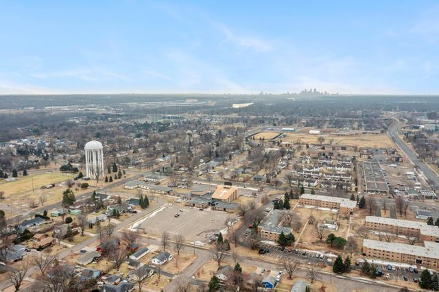 7019 Irving Avenue N, Brooklyn Center, MN 55430