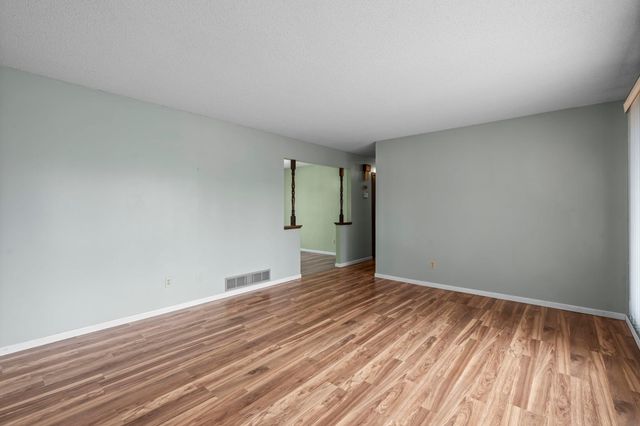 7019 Irving Avenue N, Brooklyn Center, MN 55430