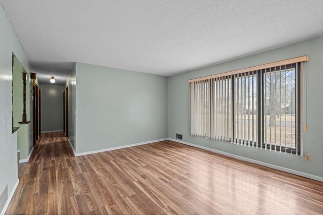 7019 Irving Avenue N, Brooklyn Center, MN 55430