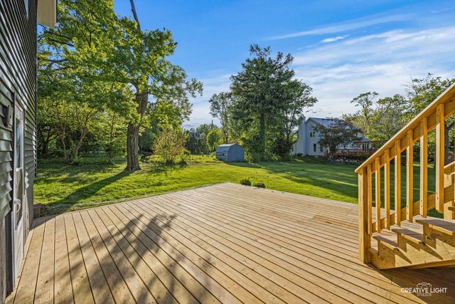 704 Plainfield Road, Downers Grove, IL 60516