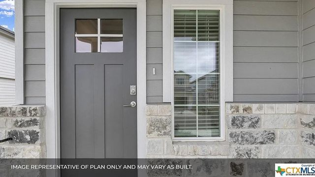 325 Fairfax Ave, San Marcos, TX 78666