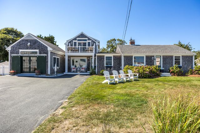 253 Scranton Avenue, Falmouth, MA 02540