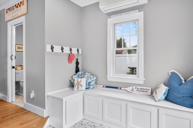 253 Scranton Avenue, Falmouth, MA 02540