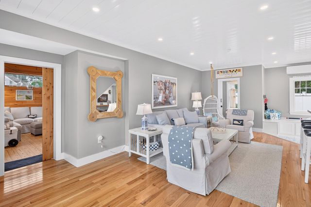 253 Scranton Avenue, Falmouth, MA 02540