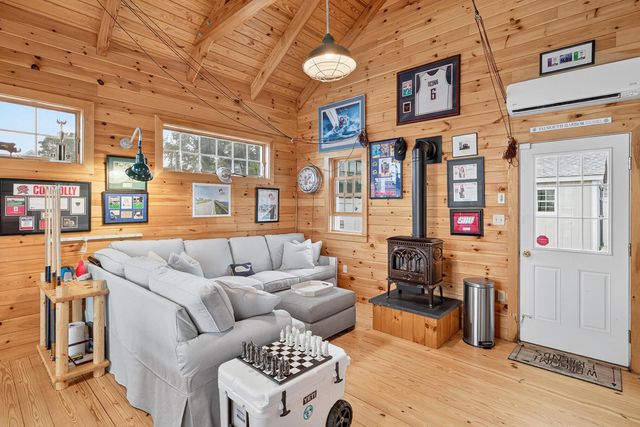 253 Scranton Avenue, Falmouth, MA 02540