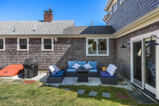 253 Scranton Avenue, Falmouth, MA 02540
