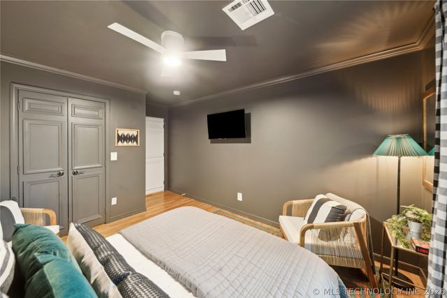 2252 S Troost Avenue, Tulsa, OK 74114