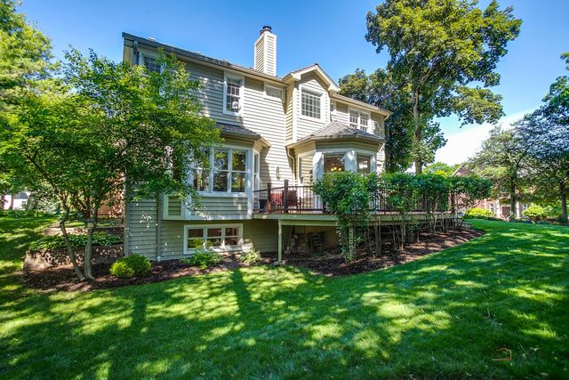 28831 N Spyglass Circle, Ivanhoe, IL 60060