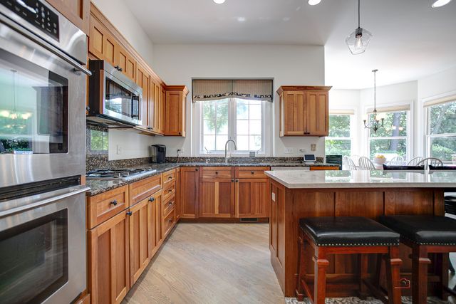 28831 N Spyglass Circle, Ivanhoe, IL 60060
