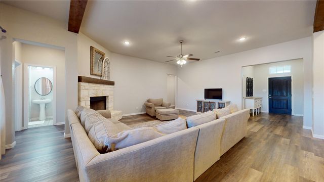 1037 Boulder Road, Weatherford, TX 76085