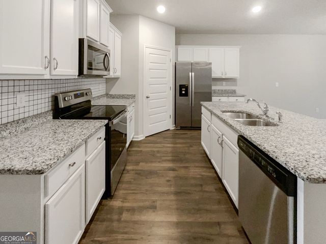 8120 Highland Drive SW, Covington, GA 30014