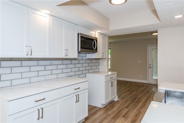 7221 Showplace Drive, Huber Heights, OH 45424