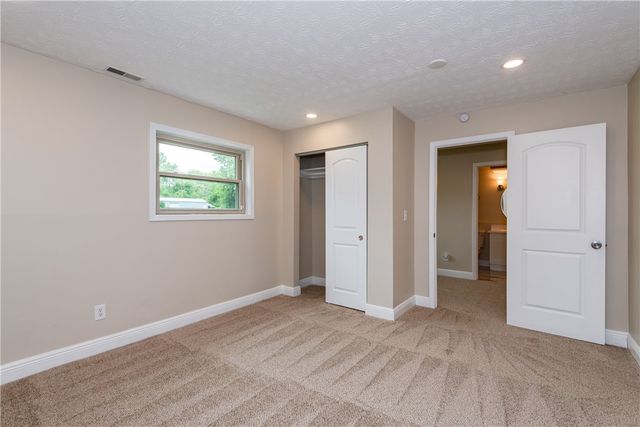 7221 Showplace Drive, Huber Heights, OH 45424