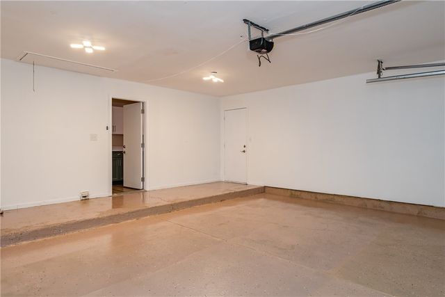 7221 Showplace Drive, Huber Heights, OH 45424