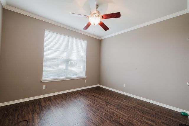 2801 Valley View Dr, Tyler, TX 75701