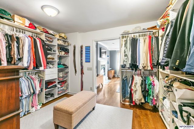 8707 Woolworth Avenue, Omaha, NE 68124