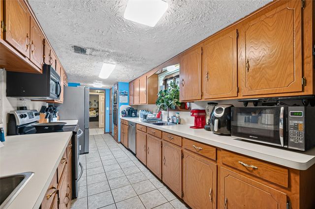 4310 Luella Avenue, Deer Park, TX 77536