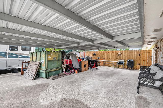 4310 Luella Avenue, Deer Park, TX 77536