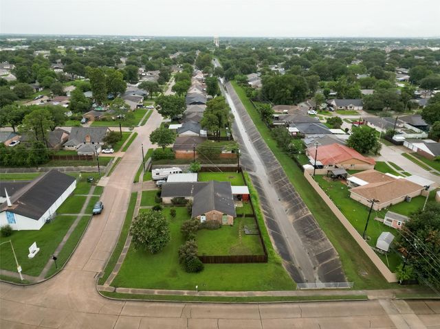 4310 Luella Avenue, Deer Park, TX 77536