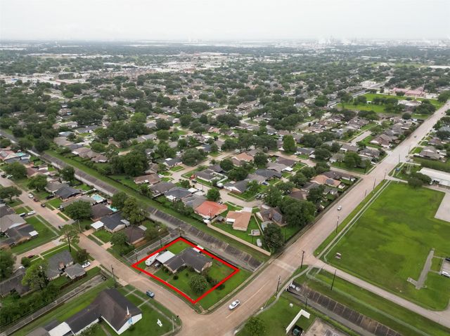 4310 Luella Avenue, Deer Park, TX 77536