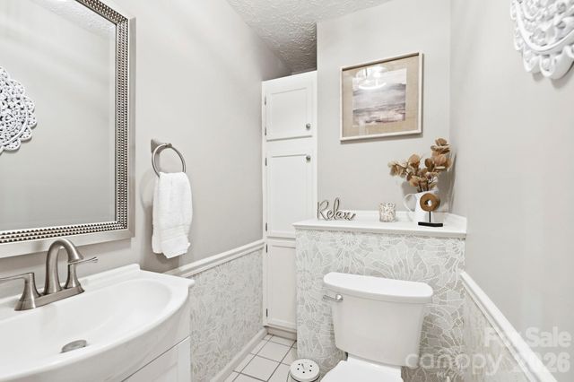 16 Audubon Drive, Asheville, NC 28804