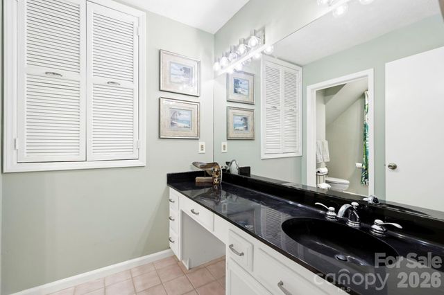 16 Audubon Drive, Asheville, NC 28804