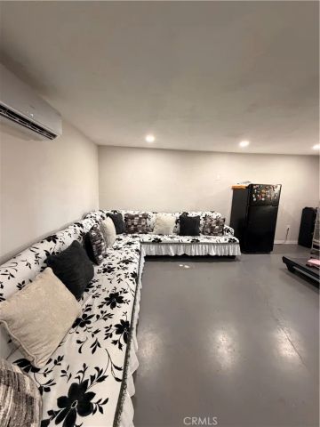 3205 Durrwood, Bakersfield, CA 93304